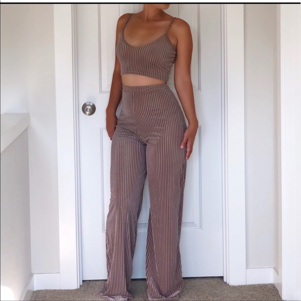 Two piece set